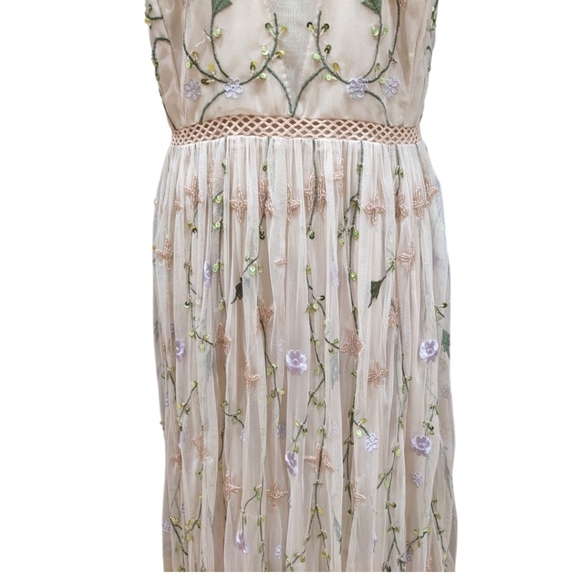 ASOS DESIGN pretty embroidered floral and sequin mesh maxi dress Size 12 - Picture 8 of 14